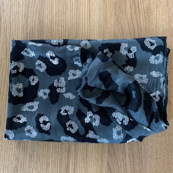 Reversible Infinity Scarf by Charming Charlie - Picture 8 of 8